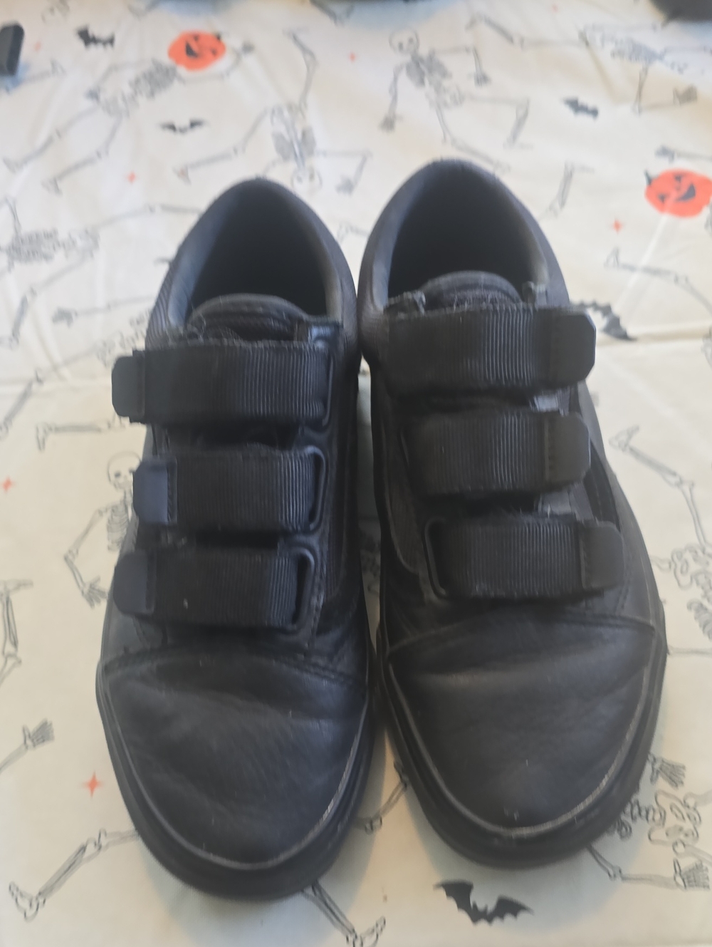 Vans Black Leather And Mesh Velcro Sneaker